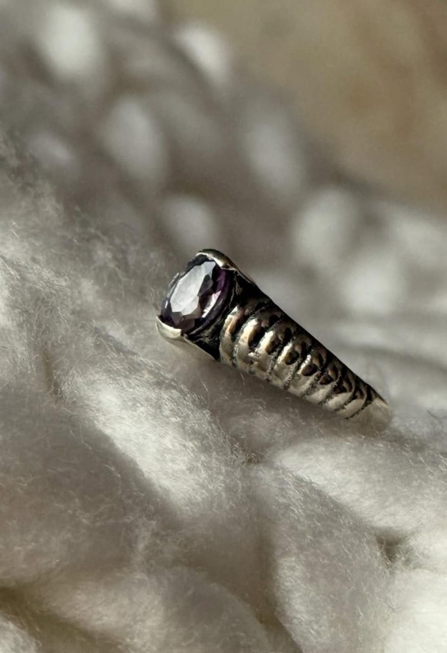 Amethyst solitaire croissant band ring in 925 sterling silver