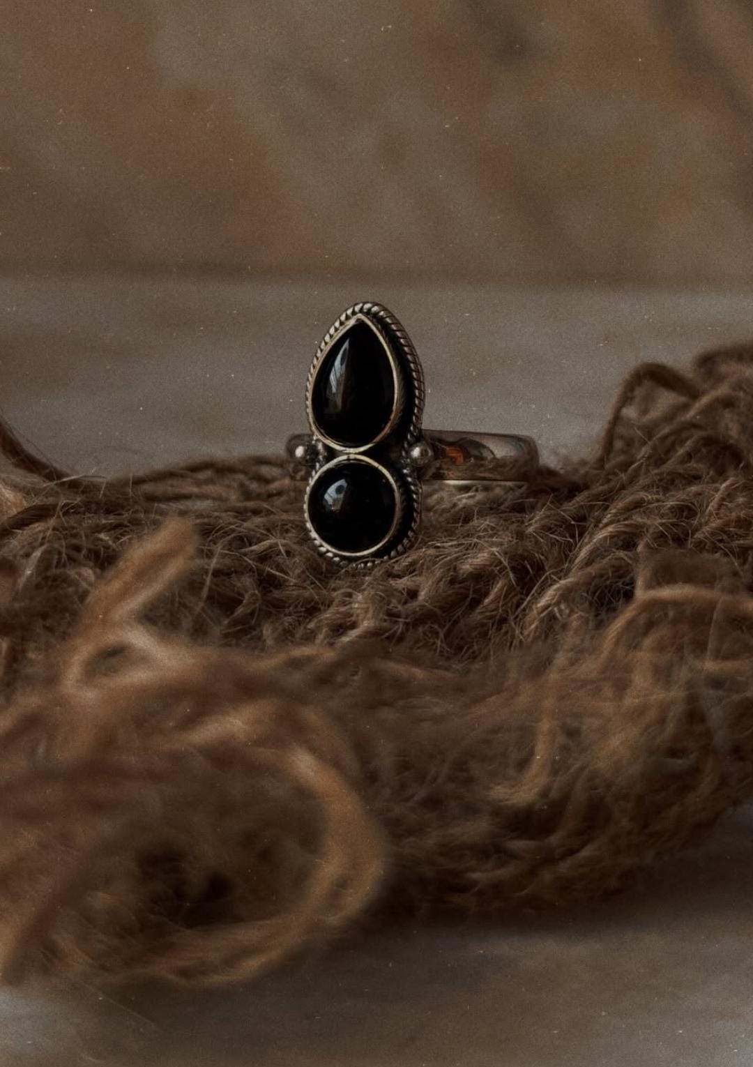 unique 925 sterling silver boho black onyx round pear ring