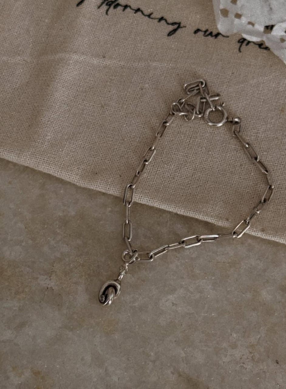 925 sterling silver paper clip promise knot charm bracelet  