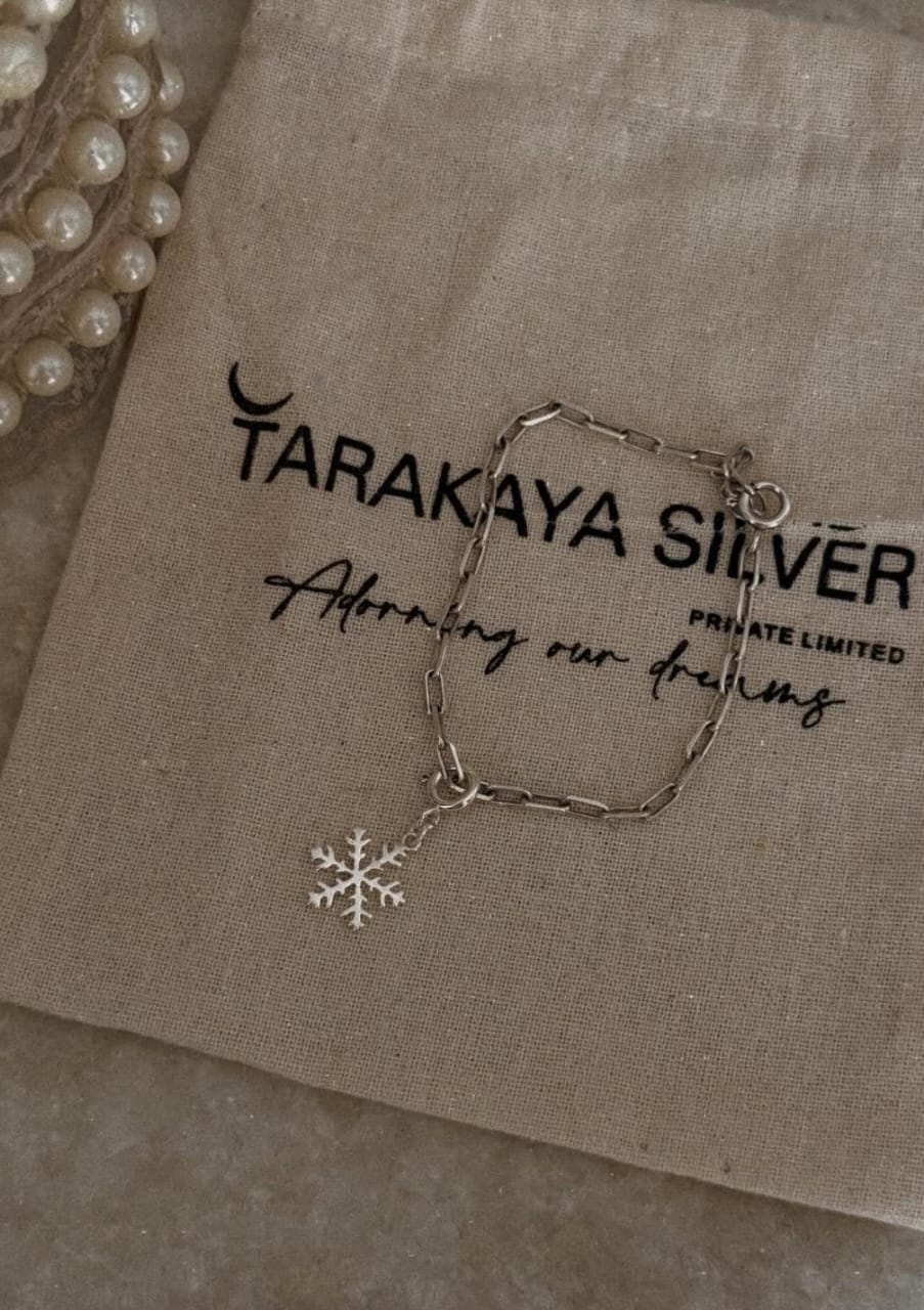 925 sterling silver paper clip bracelet with frozen snow snowflake charm  
