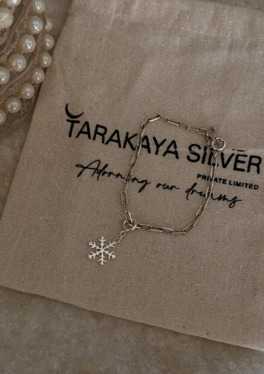 925 sterling silver paper clip bracelet with frozen snow snowflake charm  