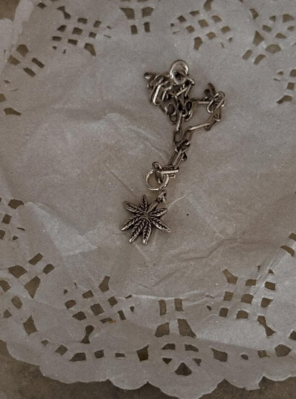 925 Sterling silver paper clip chain bracelet featuring hemp charm