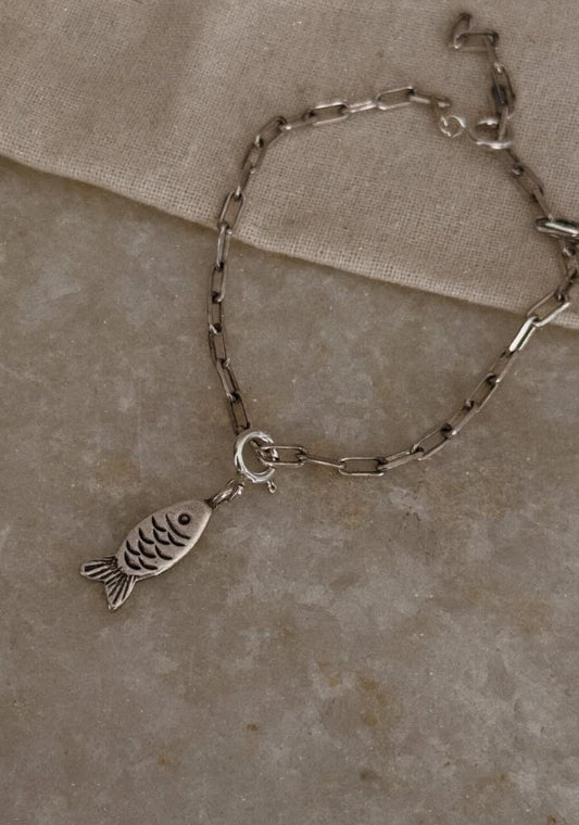 925 sterling silver paper clip bracelet with fish charm  
