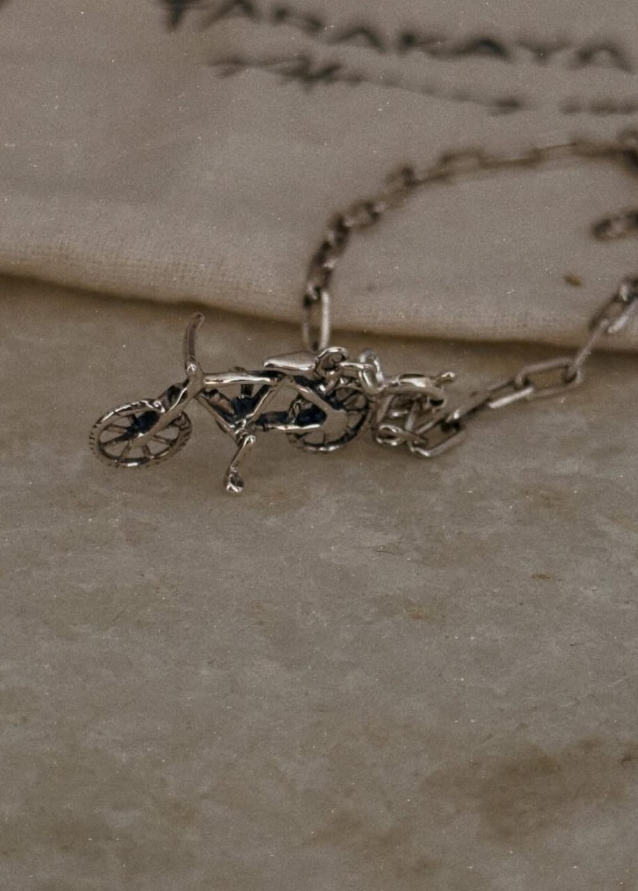 925 Sterling silver paper clip chain bracelet featuring bicycle pendant