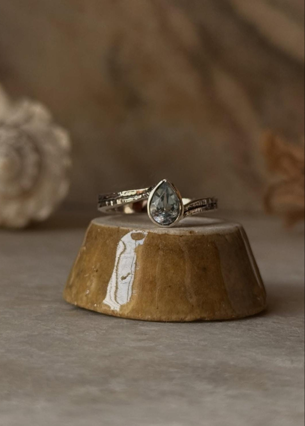 Elegant pear blue topaz solitaire rustic 925 sterling silver ring  