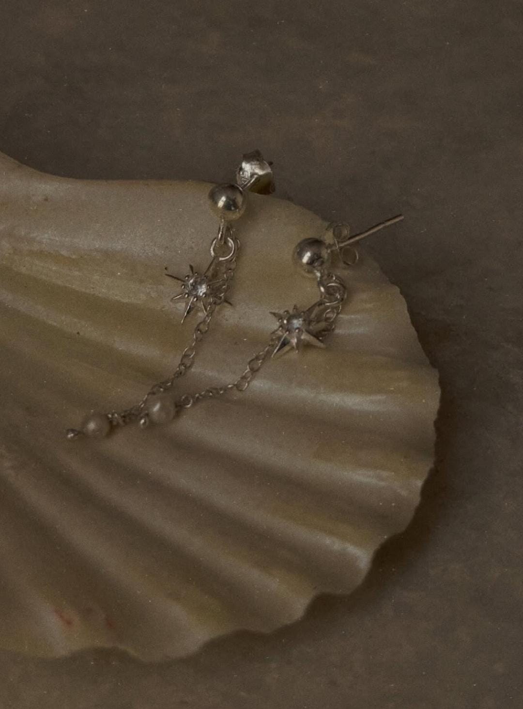 925 Sterling Silver Fresh Water Pearls Connector Chain With North Star White Topaz Charm Studs Earrings