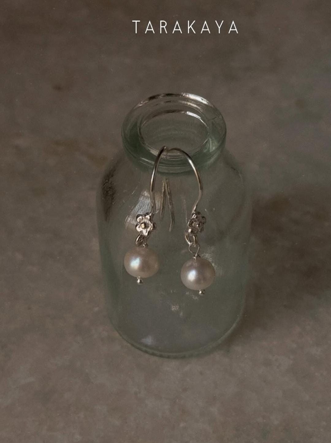 925 Sterling Silver Fresh Water Pearls Round Handcrafted Pretty Floral Hook Earrings
