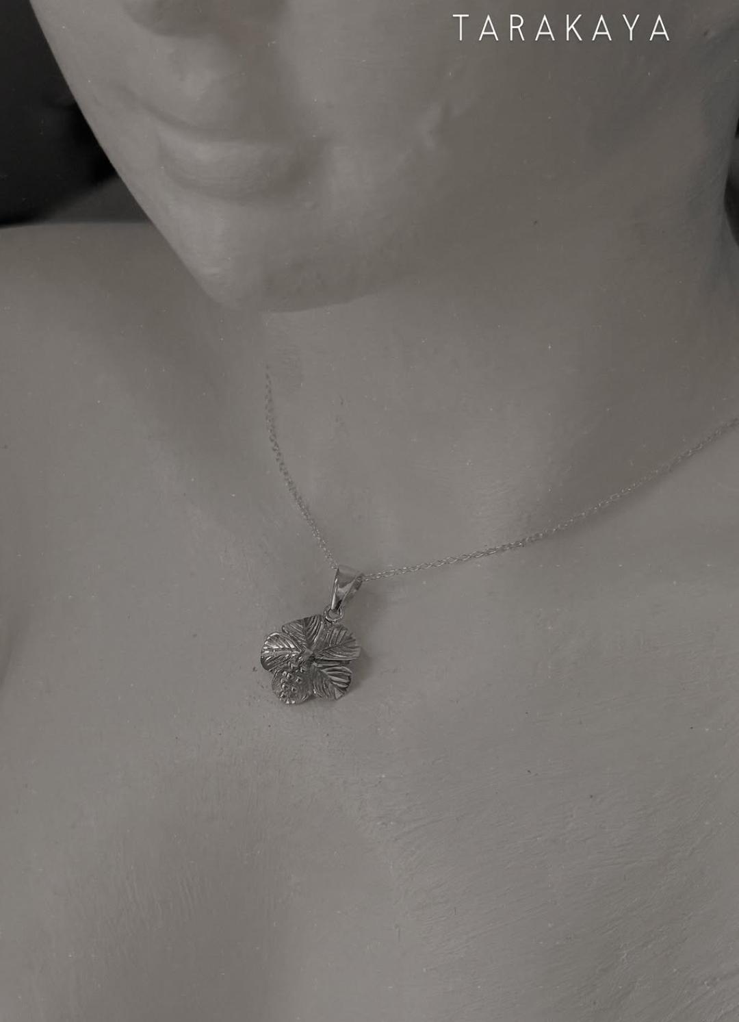925 Sterling Silver Hibiscus /Urdhul Flower Pendant