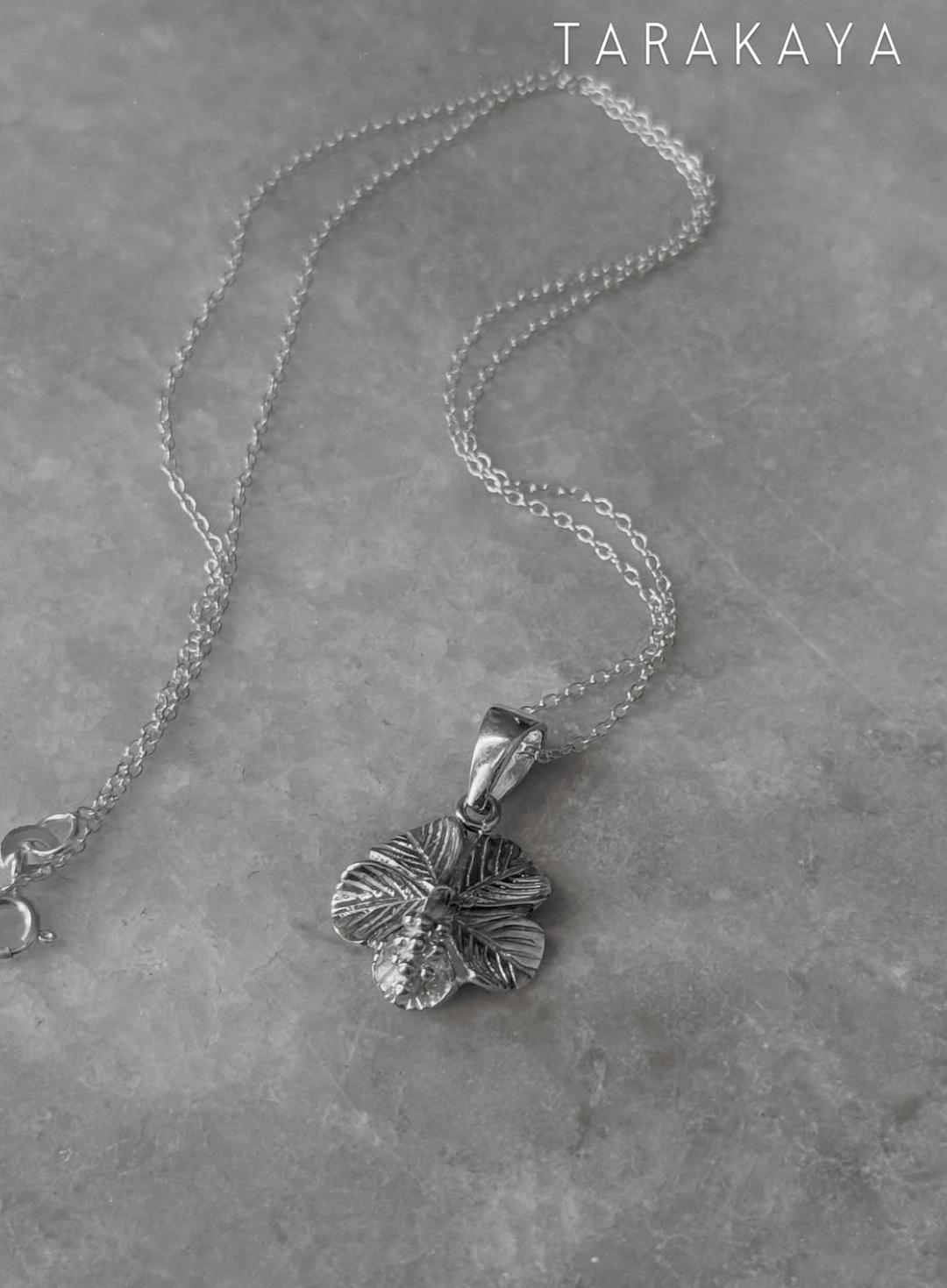 925 Sterling Silver Hibiscus /Urdhul Flower Pendant