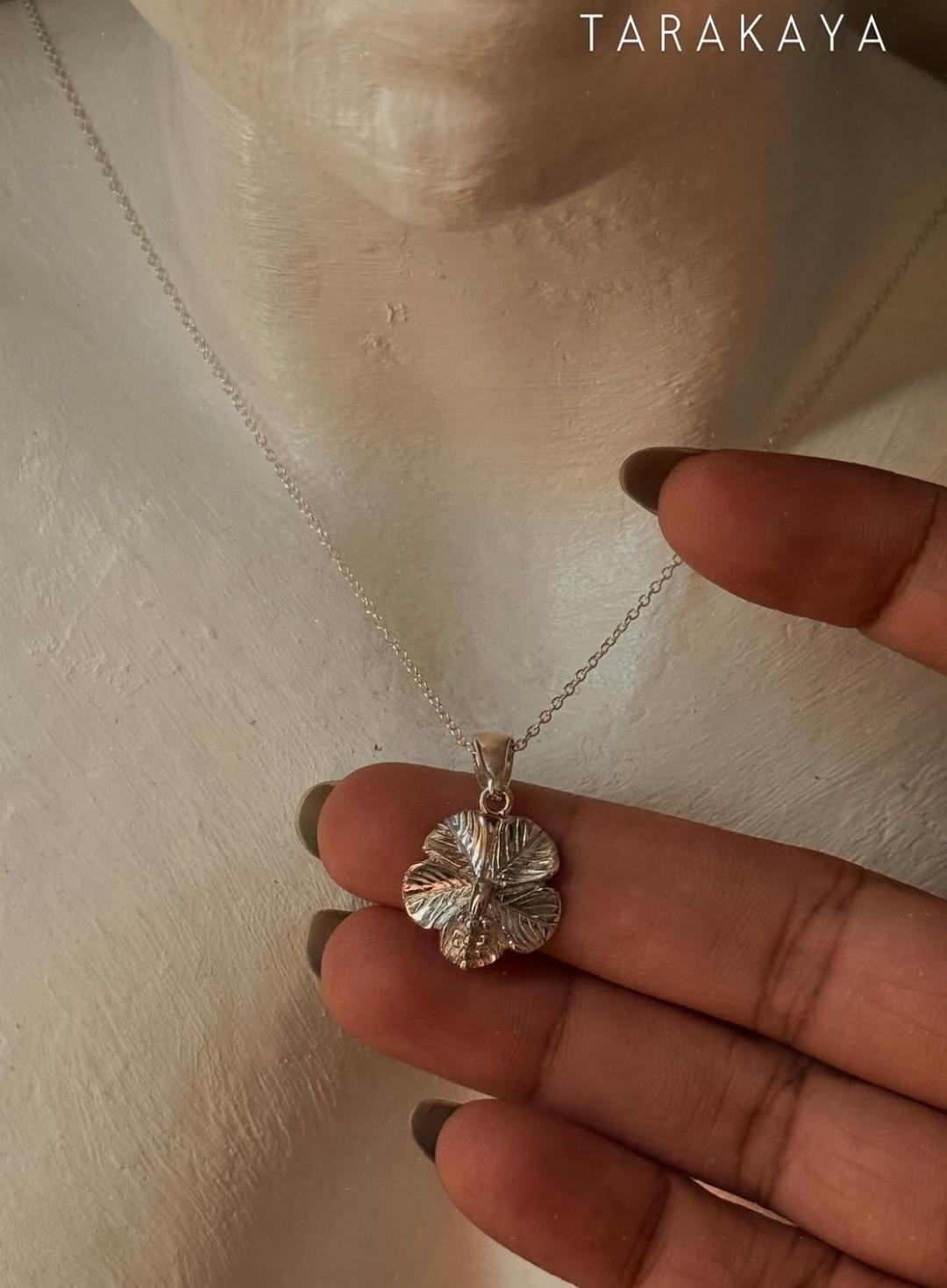 925 Sterling Silver Hibiscus /Urdhul Flower Pendant