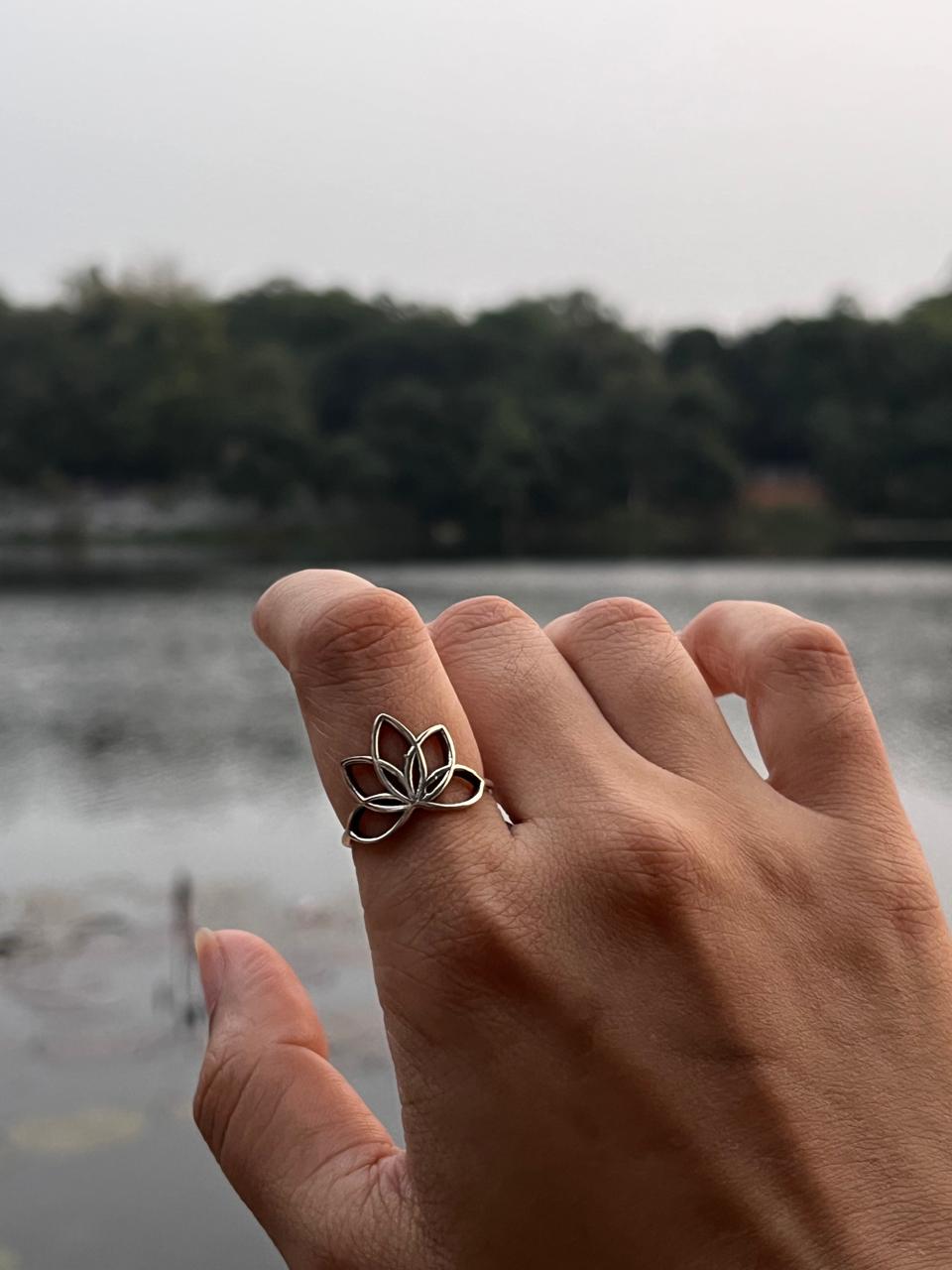 925 Sterling Silver Lotus Ring