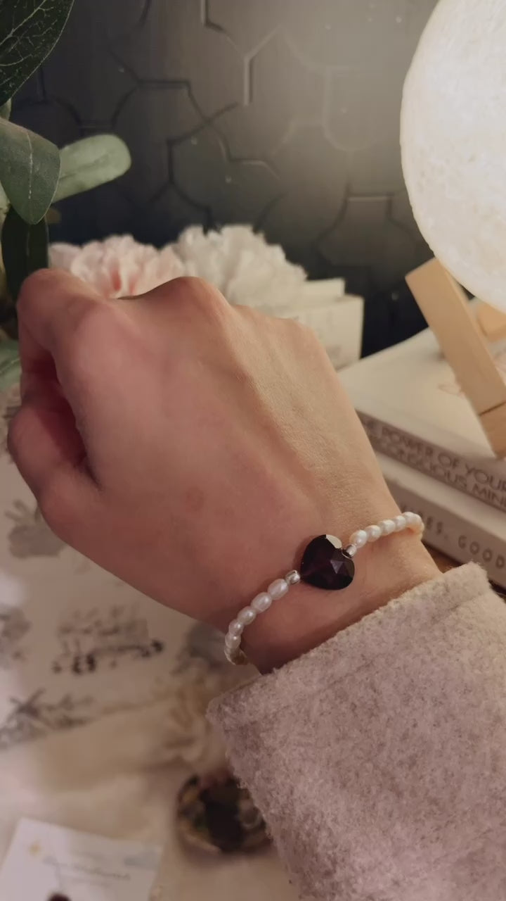 Garnet Heart Pearl Bracelet for Strength and Confidence